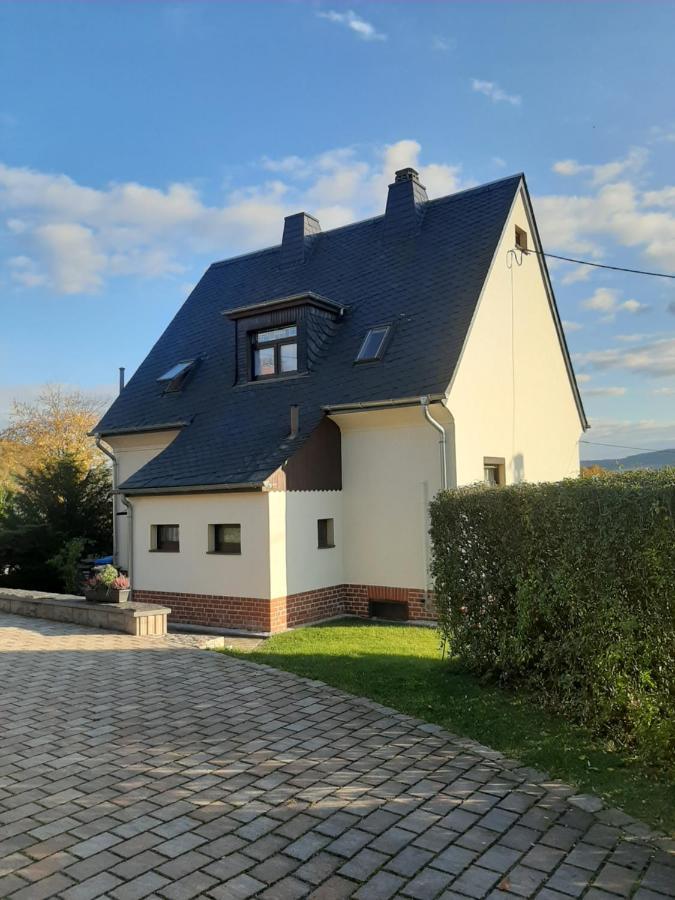 Haus Mit Ausblick 3 Schlafzimmer Wilkau-Hasslau Exterior photo